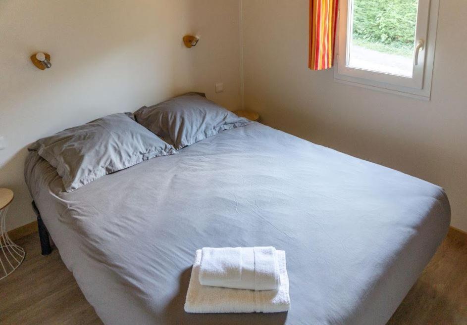 Domaine Des Epinettes Hotell Saint-Romain-de-Jalionas Eksteriør bilde